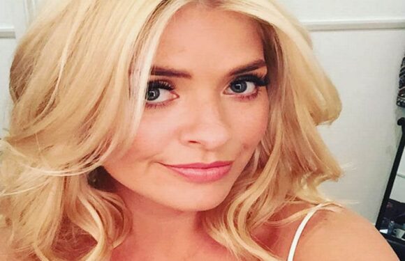 Holly Willoughby’s sexy selfies