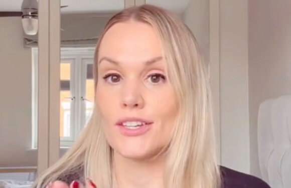 I was leg pressing 600 lbs and my leggings couldn't handle it – they had a cringe epic fail and I caught it on camera | The Sun