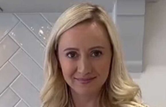 I’m a cleaning pro – I have three ways to make your bed smell amazing, a two-ingredient trick removes odors and dirt | The Sun