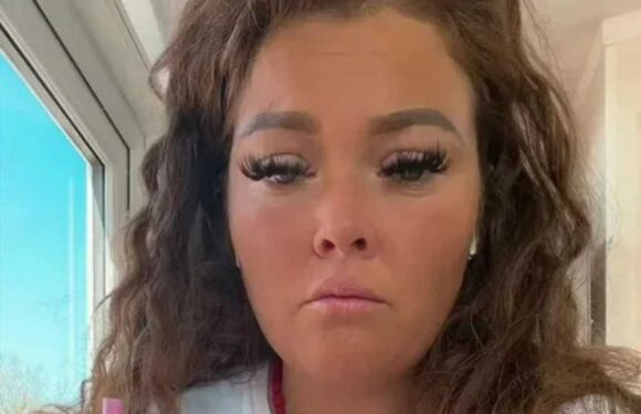 I’m a traveller girl & here’s 4 things gypsies do that country folk find odd…including why we always take our shoes off | The Sun