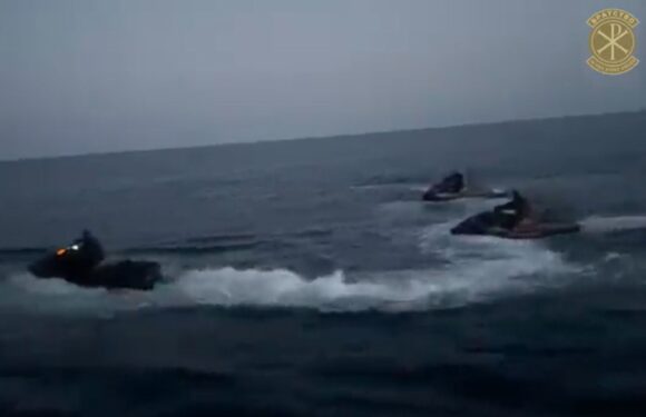 Incredible footage shows Ukrainian jet ski commandos blowing up Putin’s HQ in James Bond-style raid on Crimea | The Sun