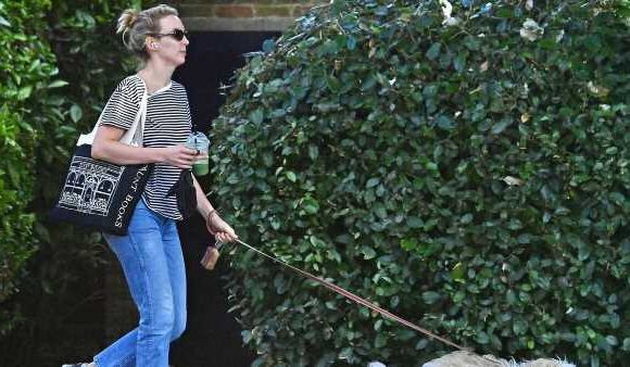 Jodie Comer collars a new lead role – as a dog walker in north London