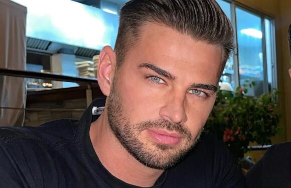 Katie Price's on and off fiancé Carl Woods offers £5k reward after his Range Rover is stolen overnight | The Sun