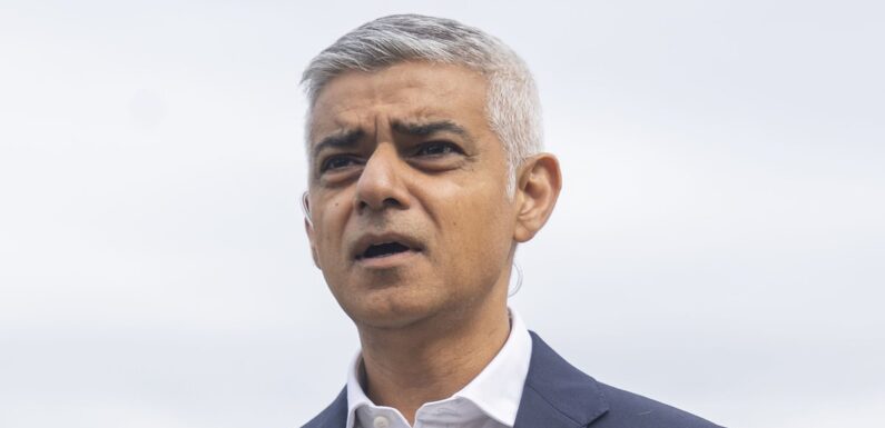 Khan 'gives firms £151m of contracts to track down Ulez fine dodgers