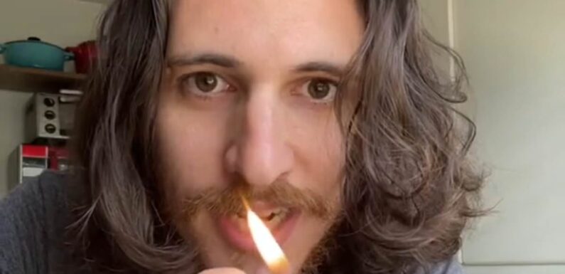 Man reveals how to use a lighter WITHOUT getting burnt