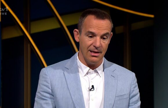 Martin Lewis gives advice for people struggling with mental health