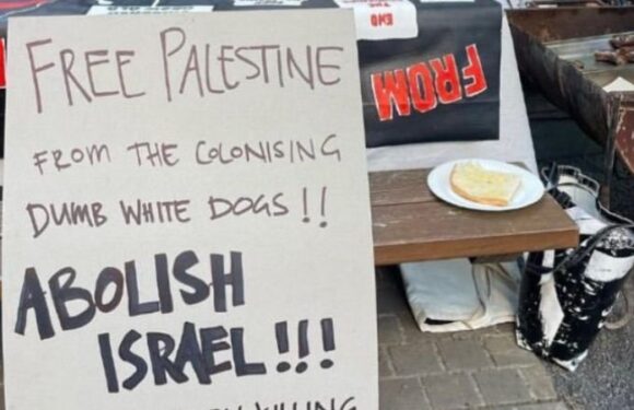 Melbourne wine bar Hope St Radio under fire over anti-Israel banner