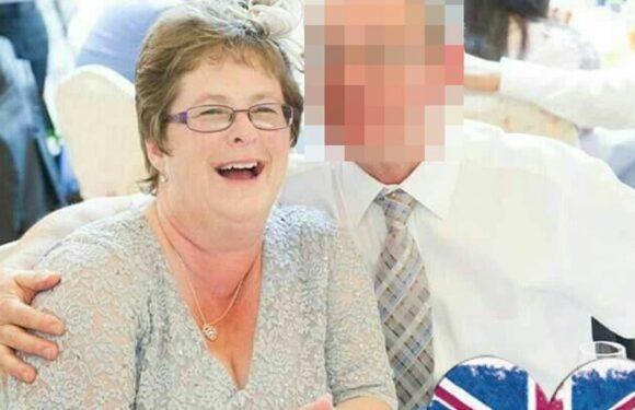 Nurse is struck off after issuing 1,800 unauthorised prescriptions