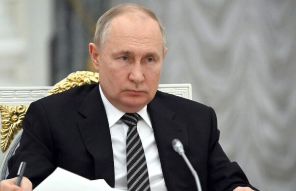 Putin’s docs claim ‘miracle won’t happen’ and ‘prepping loved ones for worst’