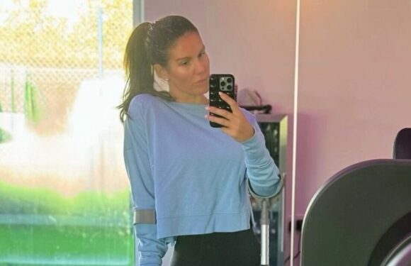 Rebekah Vardy on crutches after accident as fans spot Coleen Rooney similarity