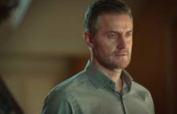 Richard Armitage sets record straight on James Bond rumours