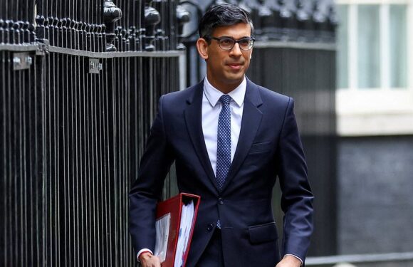 Rishi Sunak's 'old' mobile disconnected from WhatsApp after scare