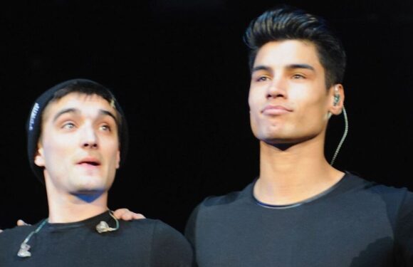 Siva Kaneswaran breaks down as he reads emotional letter about Tom Parker