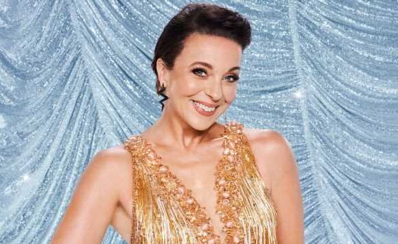Strictlys Amanda Abbington couldve made the final insists Anton Du Beke