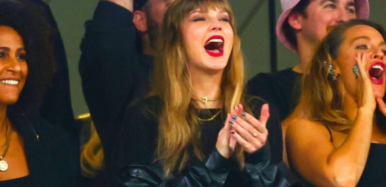 Taylor Swift seemed like a ‘teenage fan girl’ while cheering for Travis Kelce