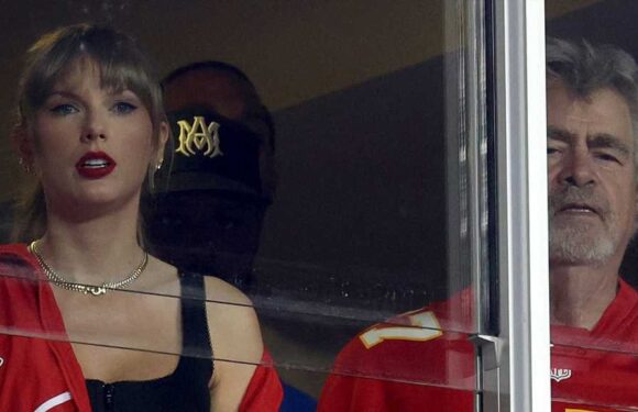 Travis Kelce's Dad Has Thoughts On Taylor Swift After Hanging Out