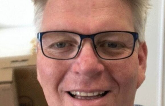 Tributes pour in after beloved teacher suddenly dies behind his school desk