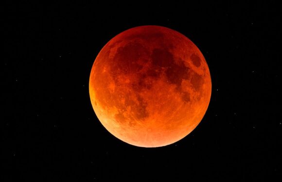 What you need to know about this weekend's full moon and lunar eclipse