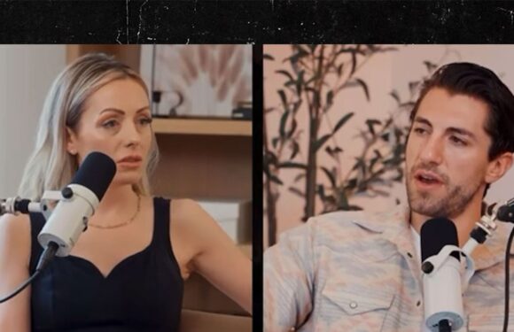 'Bachelor' Alum Carly Waddell Wears Lady Gaga Shirt Onstage After Criticizing Her