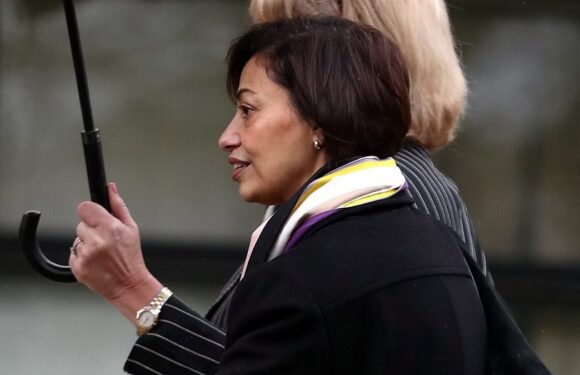 Anaesthetist accused of grabbing girl,12, cleared of assault