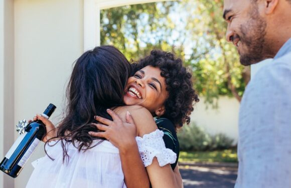 Best ways to enamour yourself to people next door revealed in study