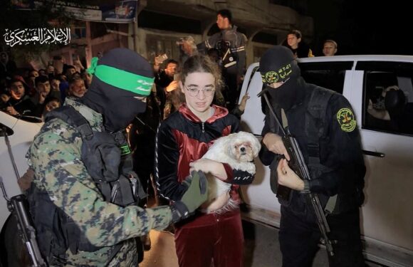 Ceasefire 'could be extended if Hamas return all women and children'