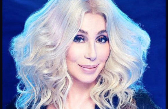 Cher Joins Lineup Of Performers For Macy's Thanksgiving Day Parade