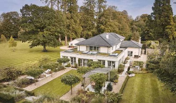 Countryside retreat and £100k cash is newest prize in Omaze raffle