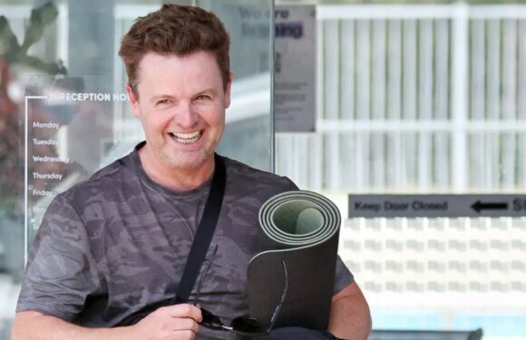 Dec Donnelly beams after yoga session in Australia wearing viral Uniqlo bag ahead of Im A Celeb