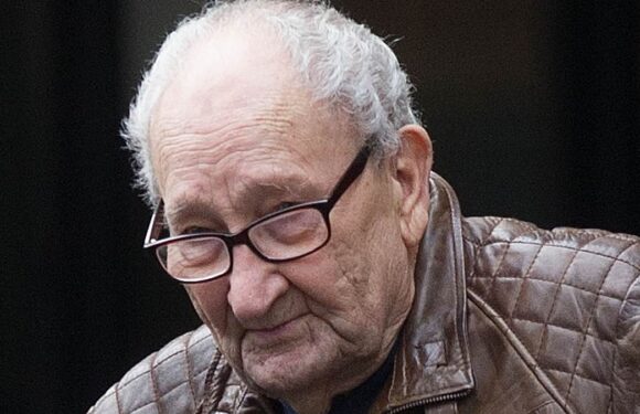 Ex-policeman who launched string of sex attacks on young girls dies