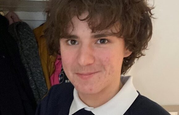 Four teenagers missing in North Wales 'are not experienced campers'