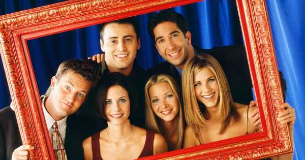 Friends cast destroyed after Matthew Perrys death says show director as he reveals texts