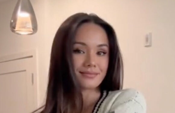 I’m 4’11” – I found the best shirt in my Amazon fall haul, it fit me so well I wanted to scream | The Sun