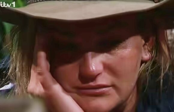 Im A Celebs Jamie Lynn Spears cry for help hours before quitting