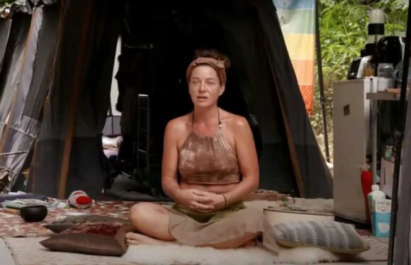 I’m a mum of two & live in a tent – I drink my own urine, never wear shoes & people call me crazy but my life is cheap | The Sun