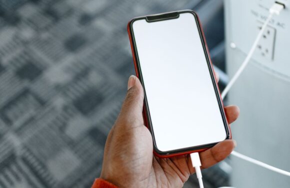 Ingenious hack that makes iPhone battery ‘unlimited’
