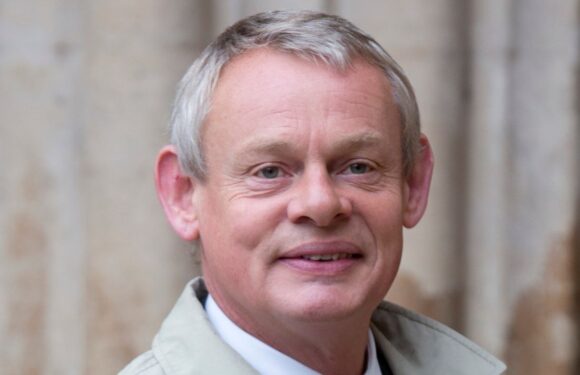 Inside Doc Martin star Martin Clunes’ life from famous dad to ‘rotten’ marriage