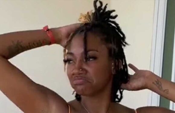 I'm a mom of triplets and used to hate showing my stomach – now I wear the crop top because I know I look good, I'm free | The Sun