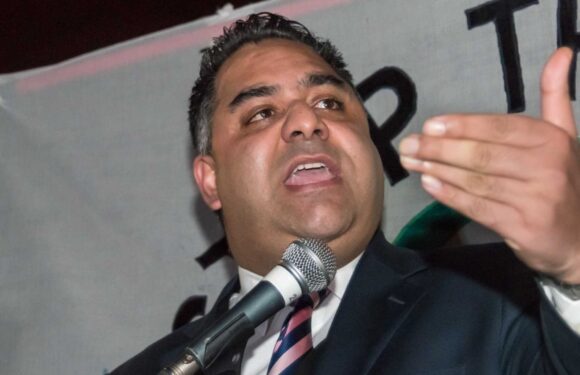 Keir Starmer under pressure as Labour MP Imran Hussain resigns over refusal to back Gaza ceasefire | The Sun