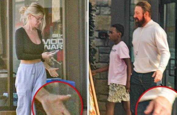 Kim Zolciak and Kroy Biermann Without Wedding Rings After Anniversary Dinner