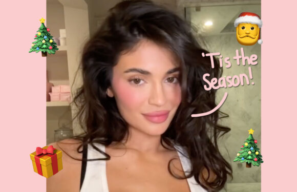 Kylie Jenner Shares Peek Of This Year’s ENORMOUS Christmas Tree! LOOK!