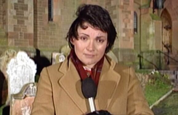 Lorraine Kelly: My Lockerbie pilgrimage, 35 years after I saw horror