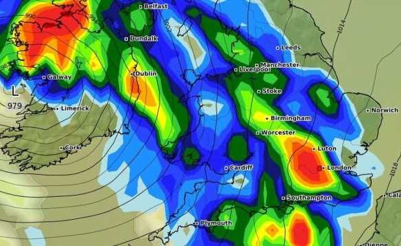 Met Office weather forecast paints bleak picture as wind and rain to hit UK