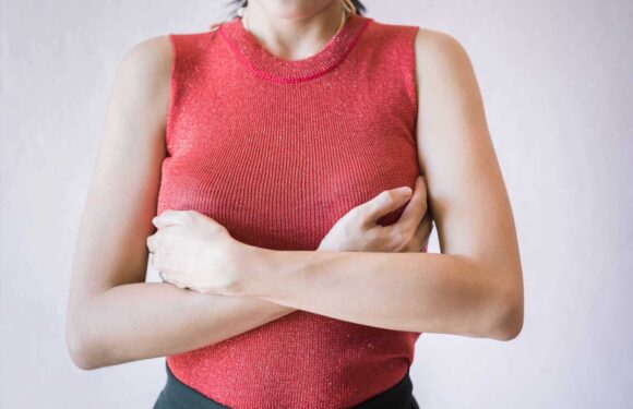 NHS to offer 300,000 women at high risk of breast cancer a 4p pill that could halve danger | The Sun