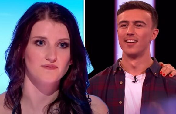 Naked Attraction contestant leaves room in stitches over rude pun