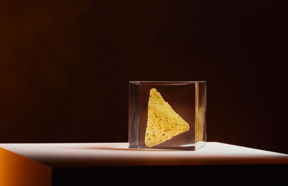 Nearly half of gamers say crunch of crisps is worst sound to hear while playing