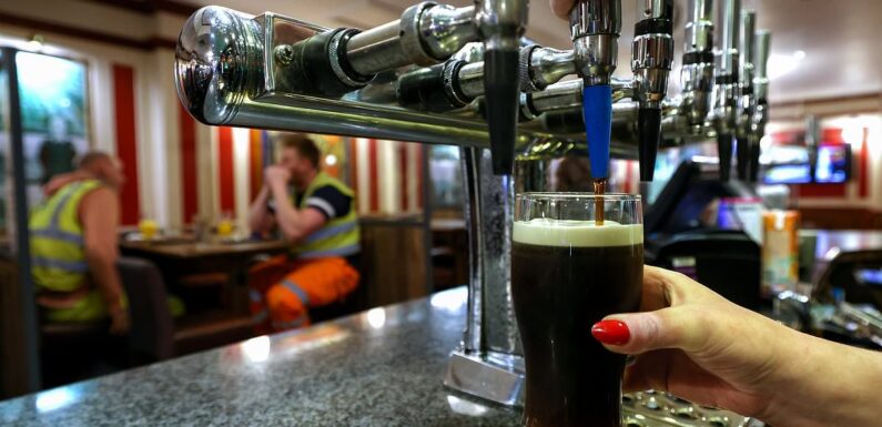 One in ten British pubs are at risk of closure in the next year