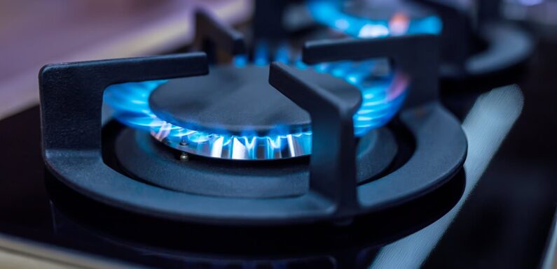 Oxford Council bans gas hobs and boilers in new homes