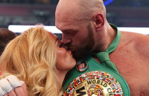 Paris Fury reveals £7 present from Tyson to celebrate 15th wedding anniversary after she forgot