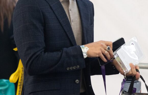 Prince William's pals decry claims he briefed against Prince Harry